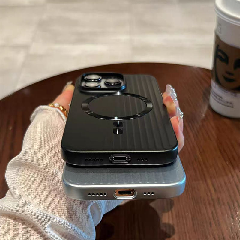 For iPhone 17 Pro Max 17Air 16ProMax 15ProMax Magnetic Electroplated Luggage Phone Cover Skin Feel Wireless Charging Phone Case